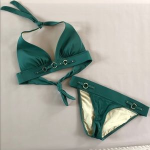 VICTORIA’S SECRET Green bikini with gold hardware